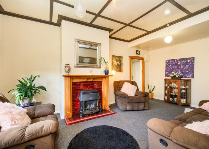  at 19 Beresford Street, Takaro, Palmerston North, Manawatu / Whanganui