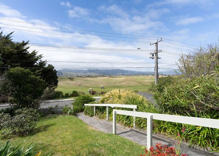  at 89 Golf Road, Paraparaumu Beach, Paraparaumu