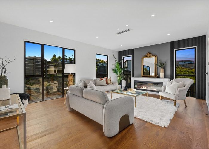  at 124 Kewa Road, Albany, North Shore City, Auckland