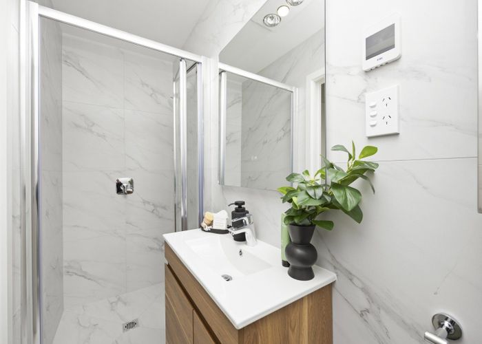  at 37D Corunna Road, Milford, North Shore City, Auckland