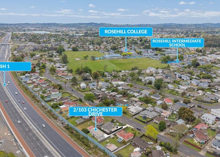  at 2/103 Chichester Drive, Rosehill, Papakura