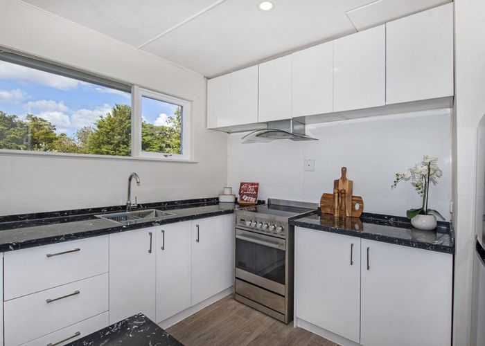  at 37 West End Avenue, Woodhill, Whangarei