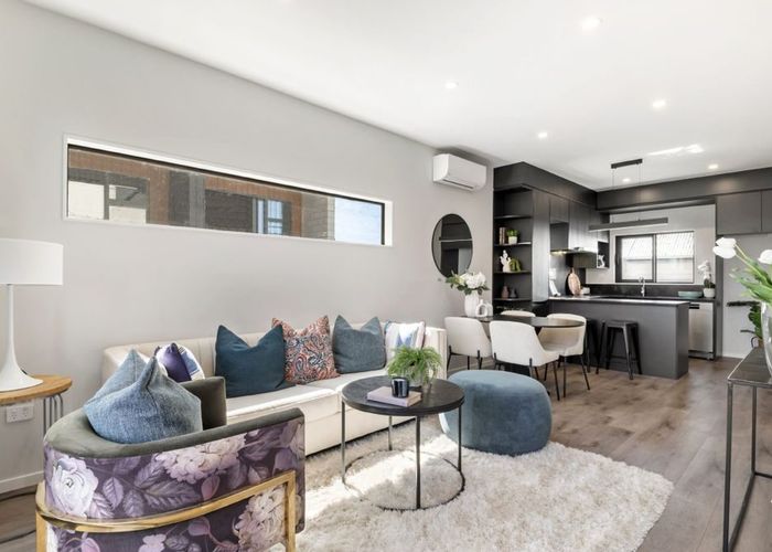  at 11/1B Egremont Street, Belmont, North Shore City, Auckland