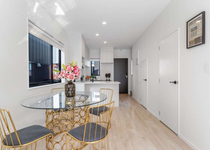  at 21 Toanga Place, Mount Wellington, Auckland