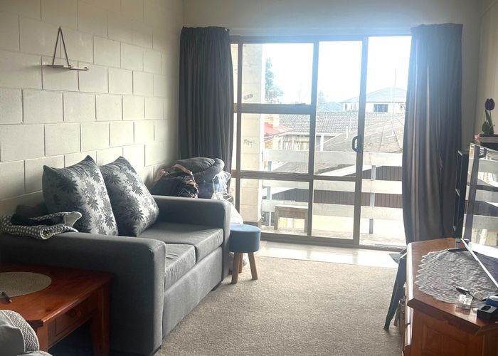  at 10/30 Puhinui Road, Papatoetoe, Manukau City, Auckland