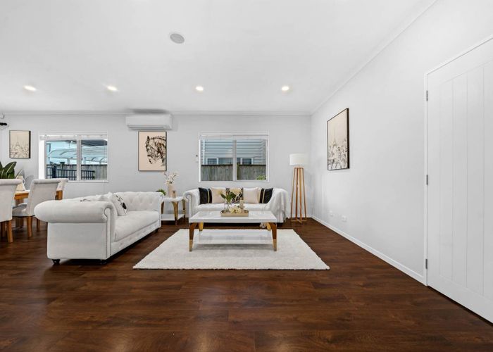  at 25 Te Kura Road, Flat Bush, Manukau City, Auckland