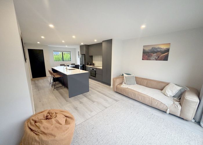  at 2/85 Brockworth Place, Riccarton, Christchurch