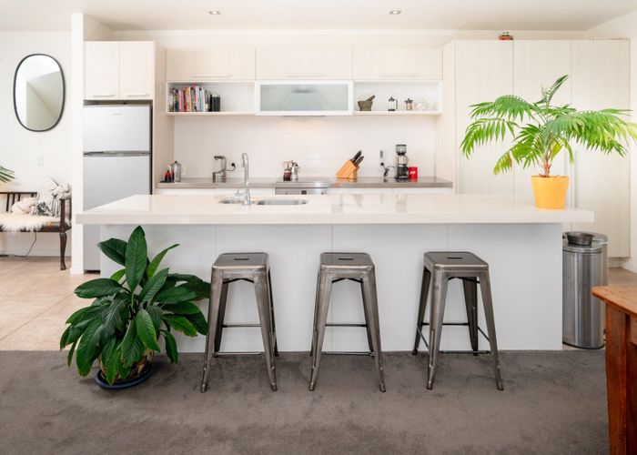  at 28 Tiketike Way, Brooklyn, Wellington