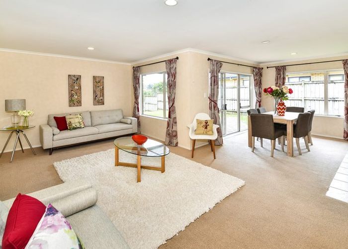  at 32 Sandwick Drive, Weymouth, Manukau City, Auckland