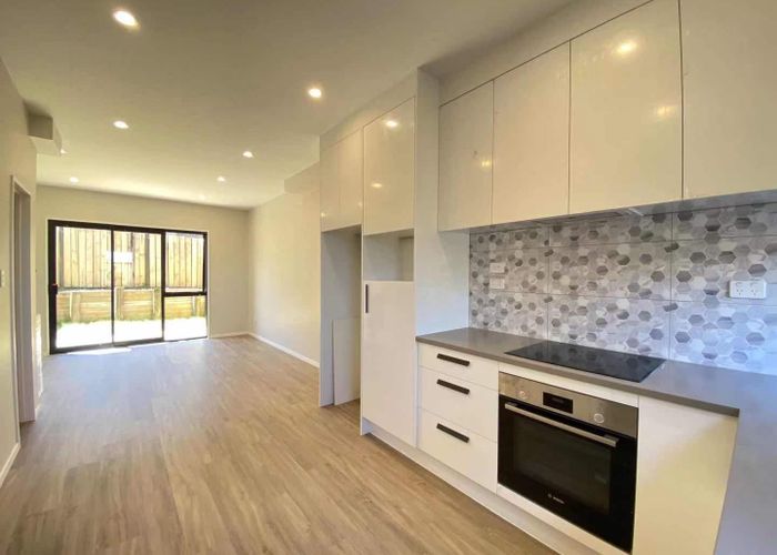  at 3/80 Ruawai Road, Mount Wellington, Auckland City, Auckland