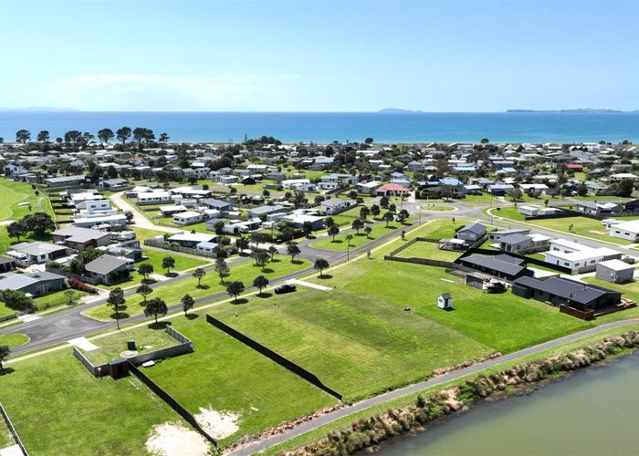  at 334 Harbour Drive East, Matarangi, Thames-Coromandel, Waikato