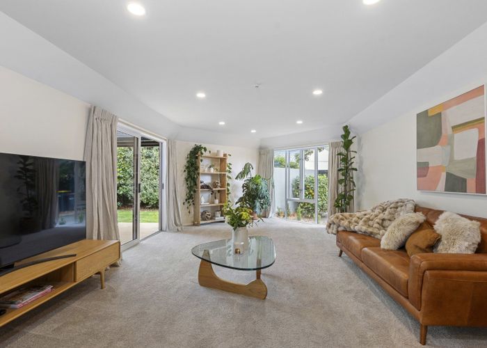  at 5 Holderness Place, Ilam, Christchurch City, Canterbury