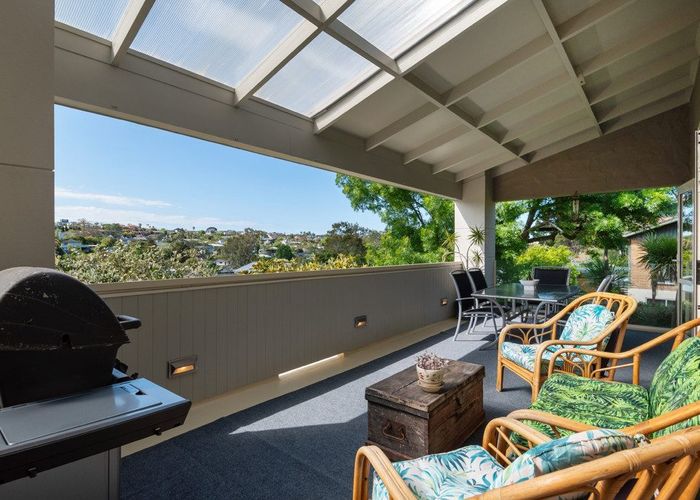  at 38 Saddleback Rise, Murrays Bay, North Shore City, Auckland