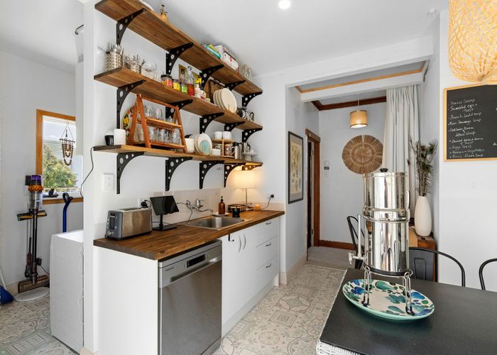  at 32 York Street, Levin, Levin