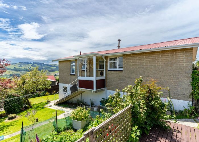  at 18 Davies Street, Concord, Dunedin