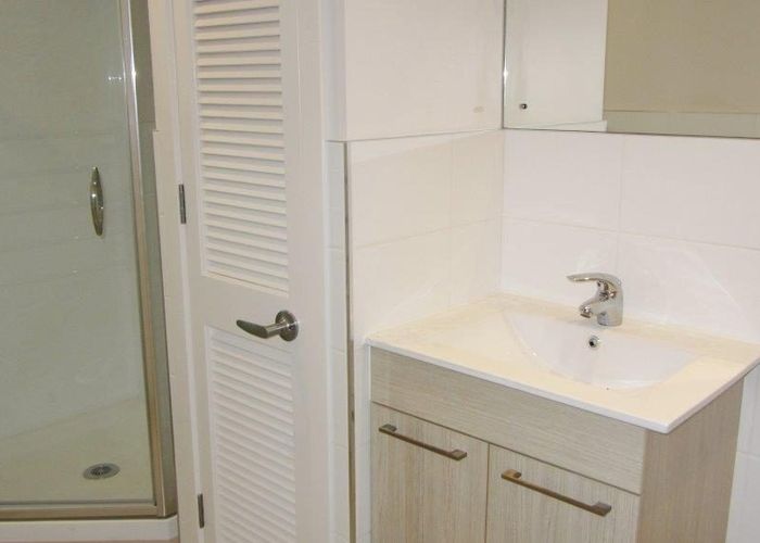  at 17A Roberta Avenue, Glendowie, Auckland City, Auckland