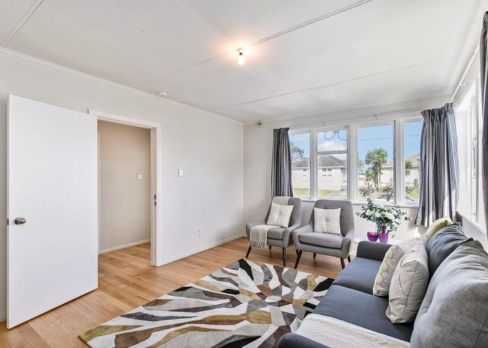  at 27 Watts Road, Manurewa, Manukau City, Auckland