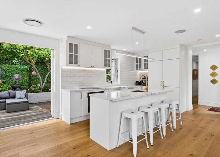  at 4 Loreto Heights, Remuera, Auckland City, Auckland