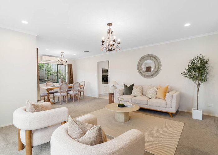  at 3 Reinheimer Place, East Tamaki, Manukau City, Auckland