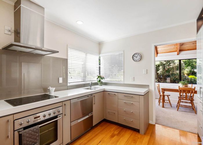  at 1/88 Braemar Road, Castor Bay, Auckland