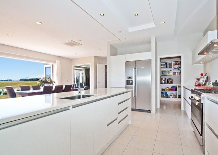  at 37 Highland View Drive, Tokomaru, Palmerston North