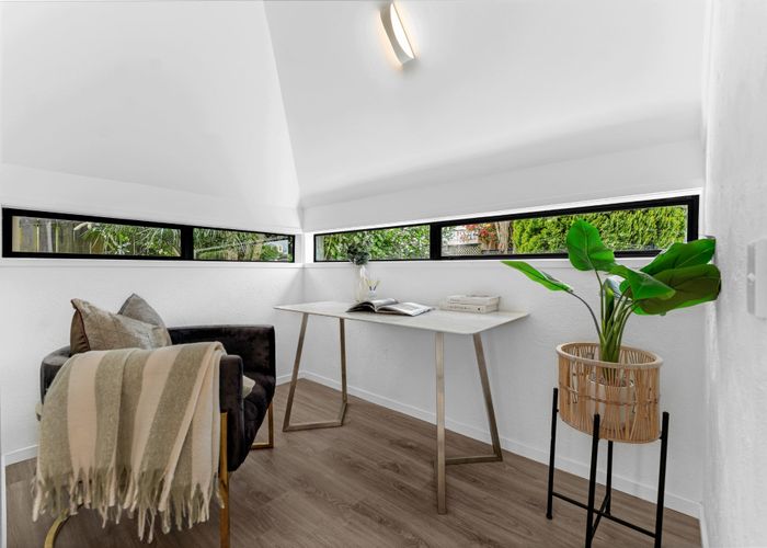  at 1/8 Priestley Drive, Bucklands Beach, Manukau City, Auckland