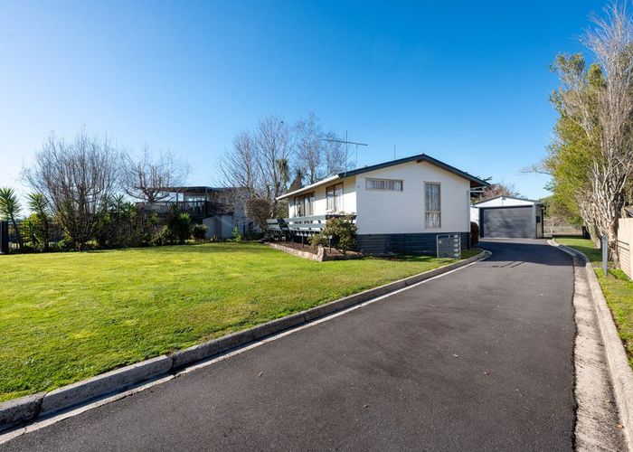  at 2 Cooper Avenue, Holdens Bay, Rotorua