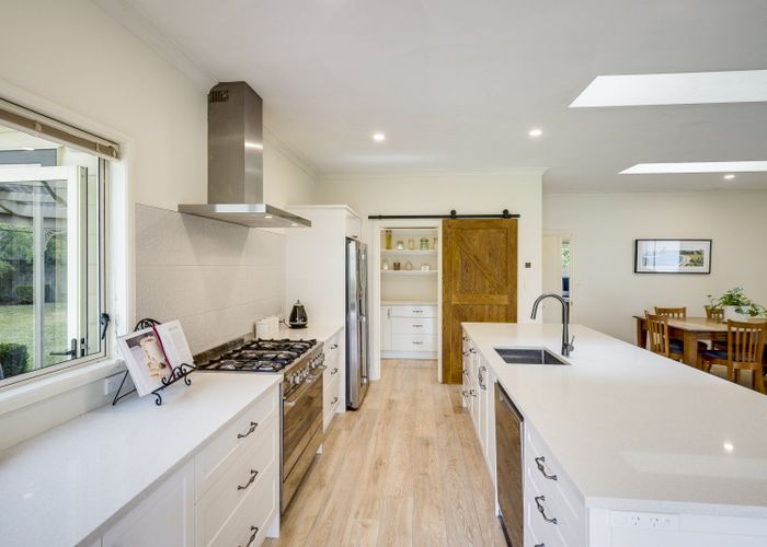 at 82 Kent Terrace, Taradale, Napier, Hawke's Bay
