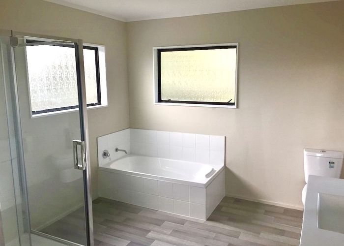  at 1/13 Naviti Place, Browns Bay, North Shore City, Auckland