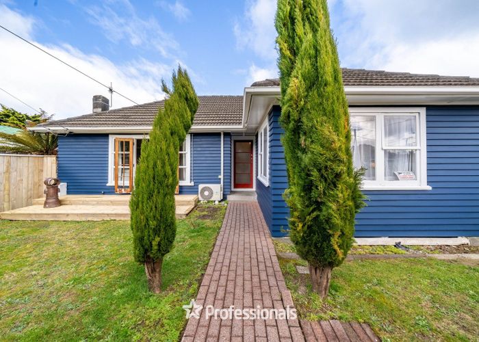  at 98 Wood Street, Wainuiomata, Lower Hutt, Wellington