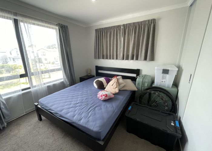  at 6 Kuparu Street, Weymouth, Manukau City, Auckland