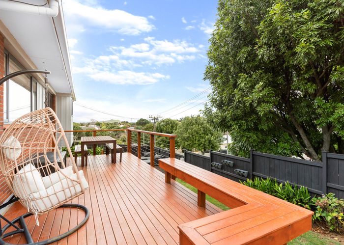  at 1/11 Huapai Street, Onehunga, Auckland