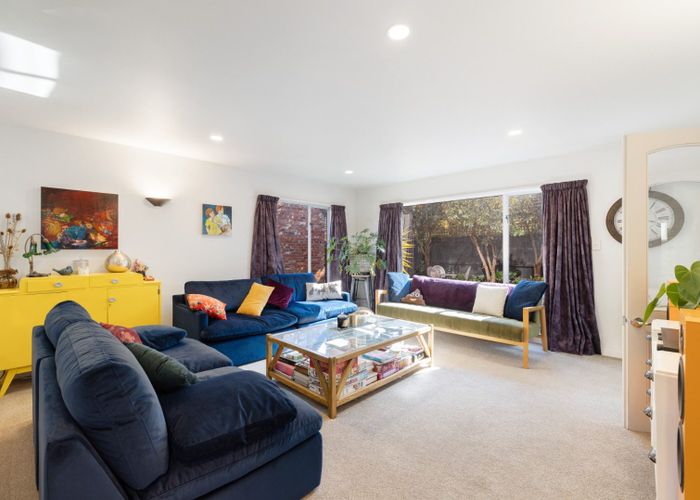  at 195 Memorial Avenue, Burnside, Christchurch