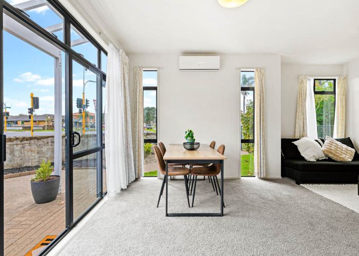  at 83/2 Armoy Drive, East Tamaki, Manukau City, Auckland