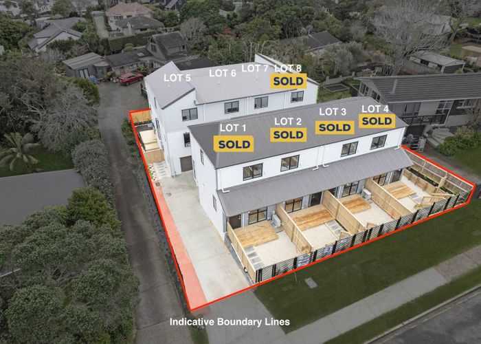  at 8/21 Baird Street, Howick, Manukau City, Auckland