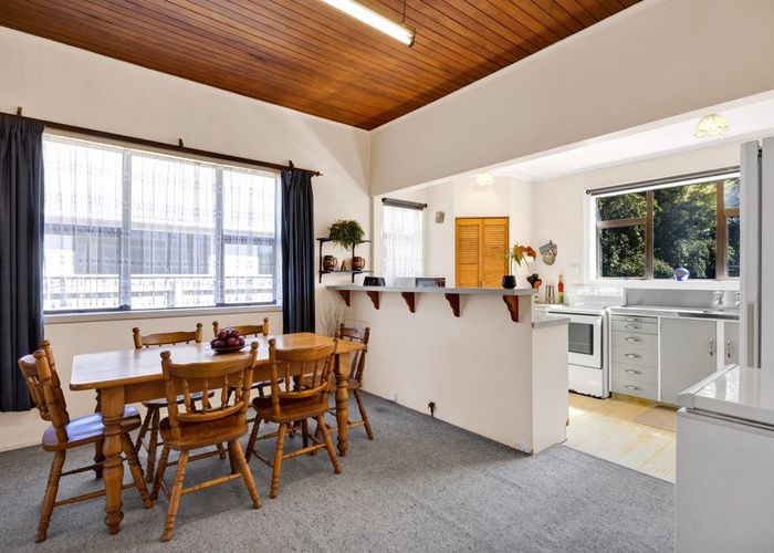  at 25 Collins Street, Hawera