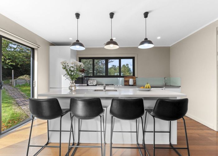  at 3 Stuart Place, Blagdon, New Plymouth, Taranaki