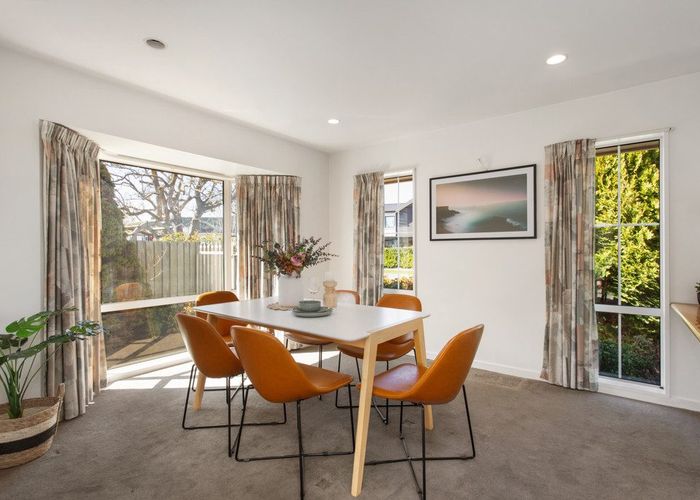  at 89 Peer Street, Ilam, Christchurch