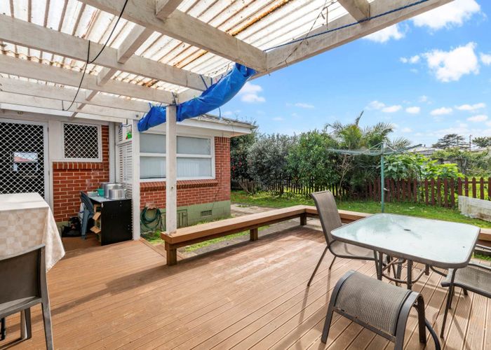  at 1/10 Lotus Lane, Mangere East, Manukau City, Auckland
