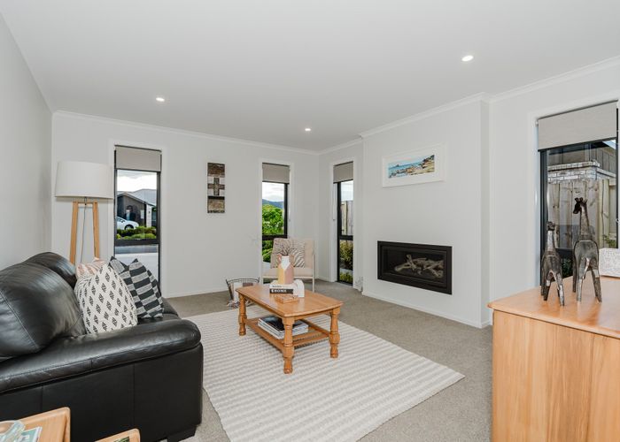  at 19 Mahutonga Terrace, Hamilton