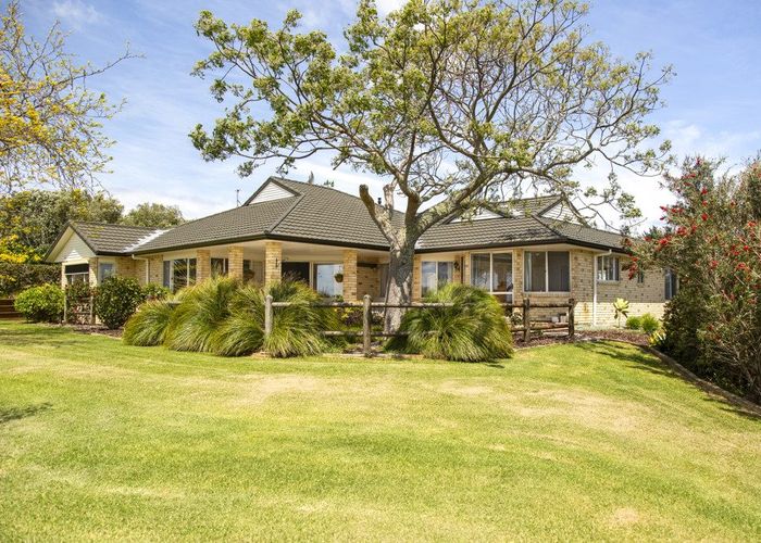  at 2247 South Head Road, South Head, Helensville, Rodney, Auckland
