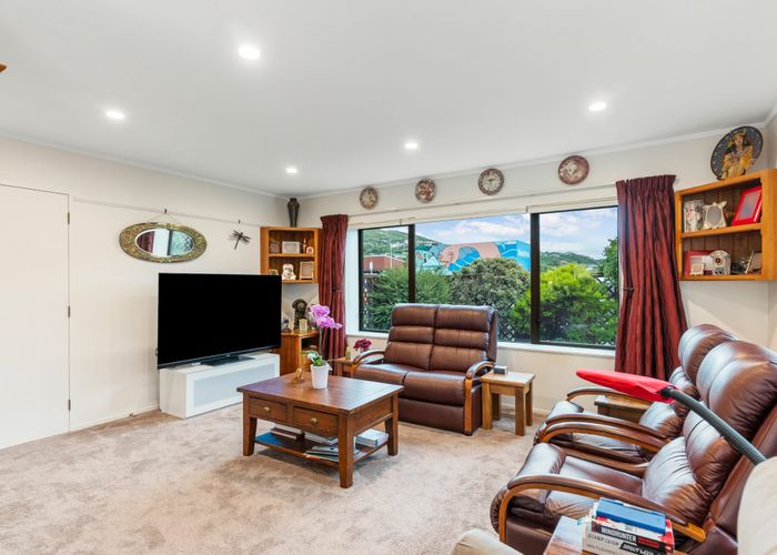  at 21 Donald Street, Karori, Wellington, Wellington