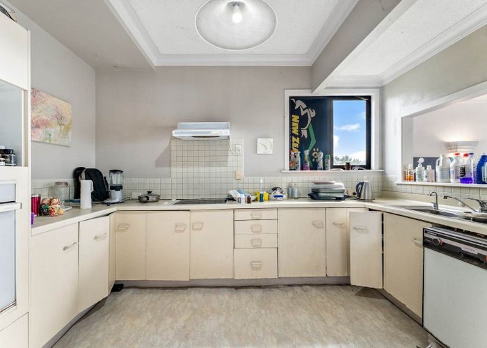  at 1/45 Rangitoto Terrace, Milford, North Shore City, Auckland