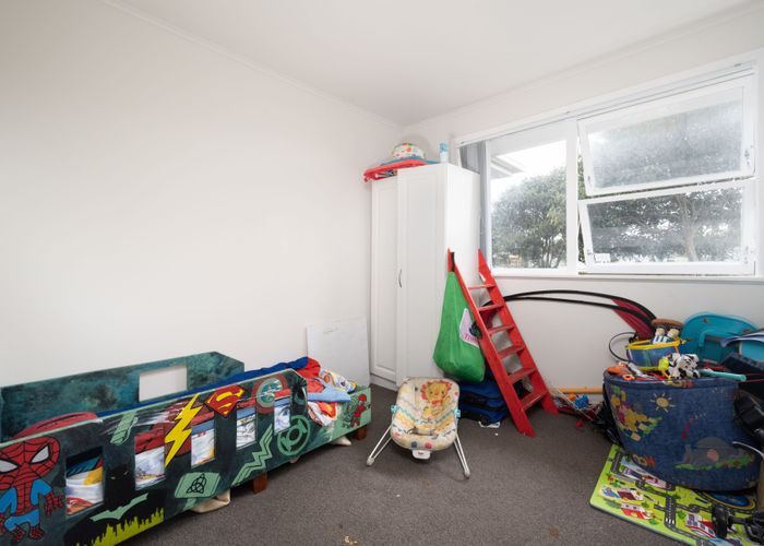  at 34 Tairere Crescent, Rosehill, Papakura