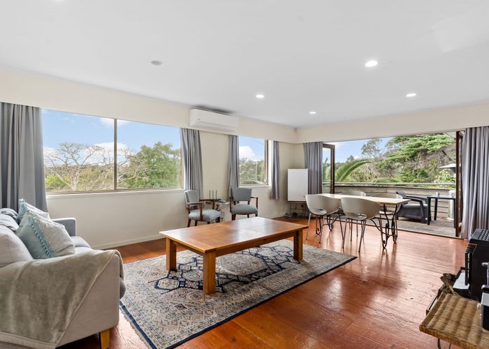  at 18 Vienna Place, Birkenhead, North Shore City, Auckland