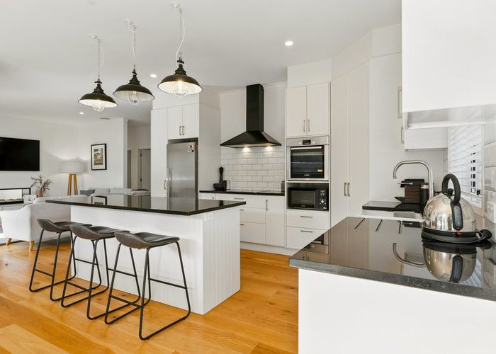  at 312 Birdwood Road, Massey, Waitakere City, Auckland