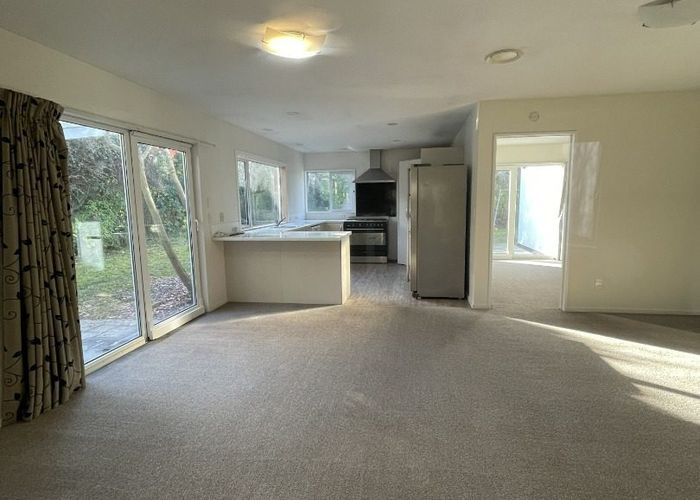  at 71 Kedleston Drive, Avonhead, Christchurch City, Canterbury