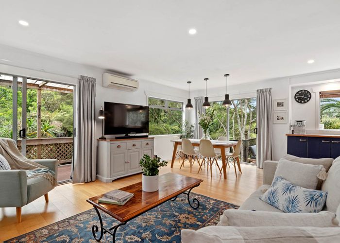  at 182 Verbena Road, Birkdale, Auckland