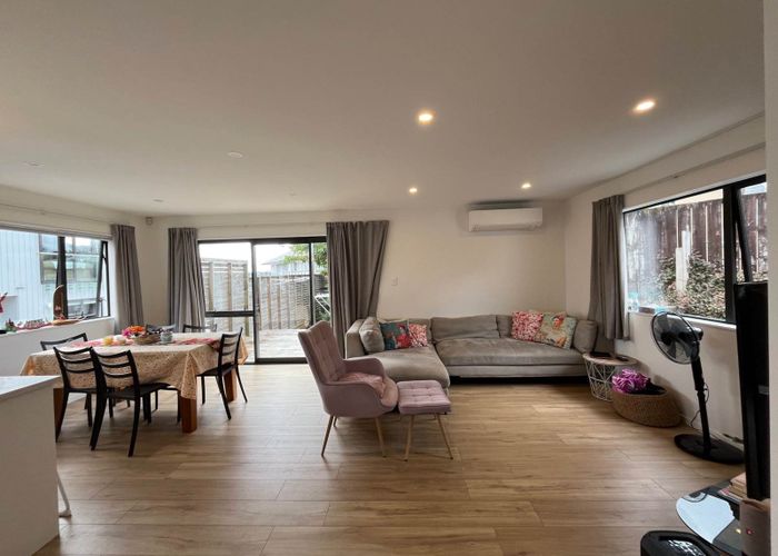  at 12A Kelwyn Road, Kelston, Waitakere City, Auckland