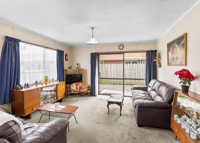  at 8B Grove Street, Saint Kilda, Dunedin, Otago